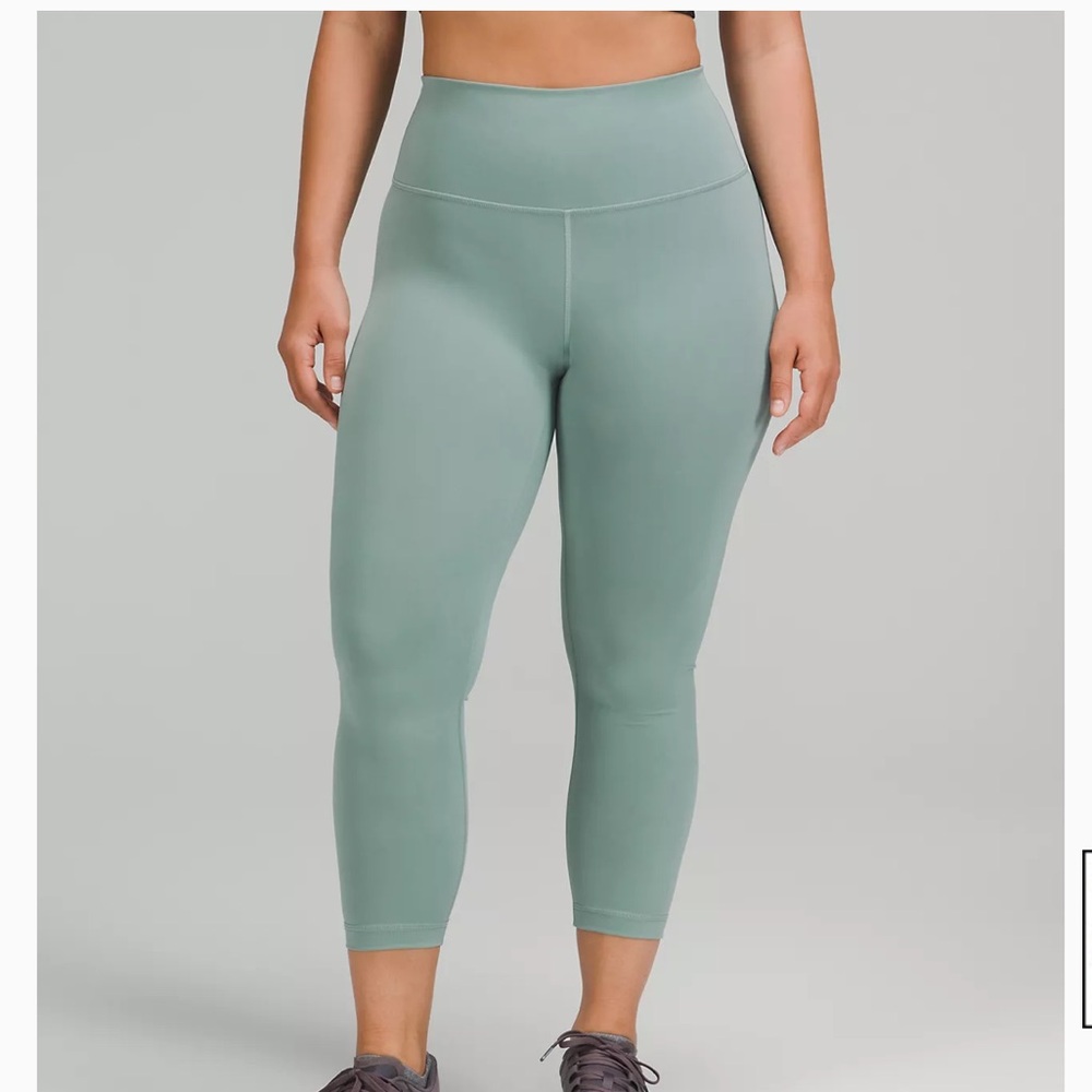 Lululemon Wonder Train Contour Fit High Rise Crop 23"